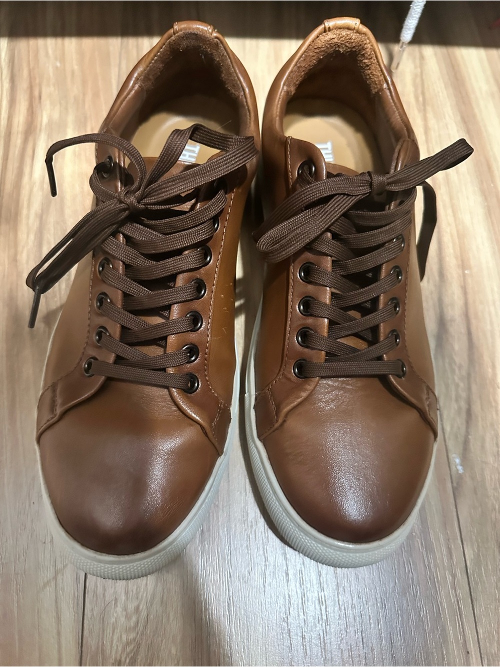 Women’s Thursday Low-Top Casual leather Sneakers in Brown 8.5 - Picture 6 of 7